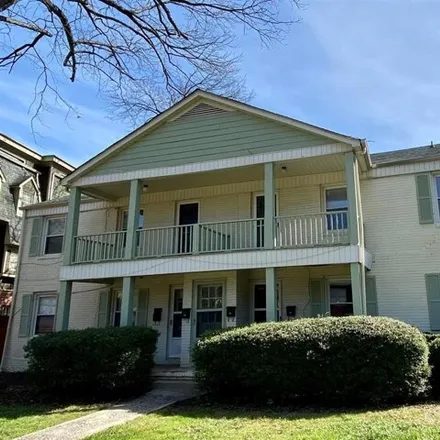 Rent this 2 bed apartment on 907 Lexington Avenue in Charlotte, NC 28203