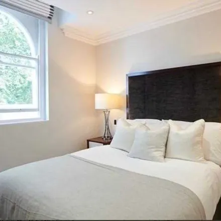 Image 5 - Porchester Gardens, London, W2 4DB, United Kingdom - Apartment for rent