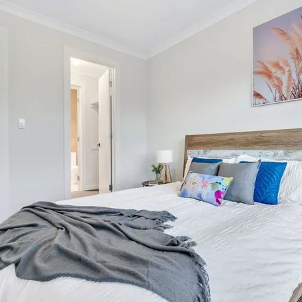 Image 1 - Garden Avenue, Campbelltown SA 5074, Australia - Apartment for rent