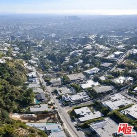 Image 5 - 2347 Sunset Plaza Drive, Los Angeles, CA 90069, USA - House for sale