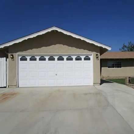 Rent this 3 bed house on 545 Peg Street in Ridgecrest, CA 93555