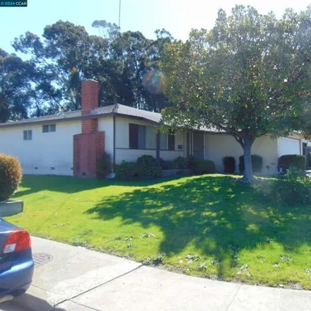 Rent this 3 bed house on 2214 Meadowlark Street in Bayview, Contra Costa County
