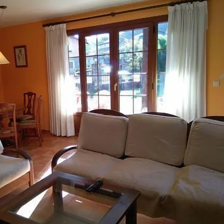 Image 2 - Colunga, Asturias, Spain - Townhouse for rent