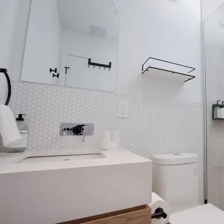Image 3 - The Plateau, Montreal, QC H2W 2M7, Canada - Apartment for rent