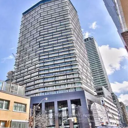 Image 2 - Tableau Condominiums, 117 Peter Street, Old Toronto, ON M5V 2G5, Canada - Apartment for rent