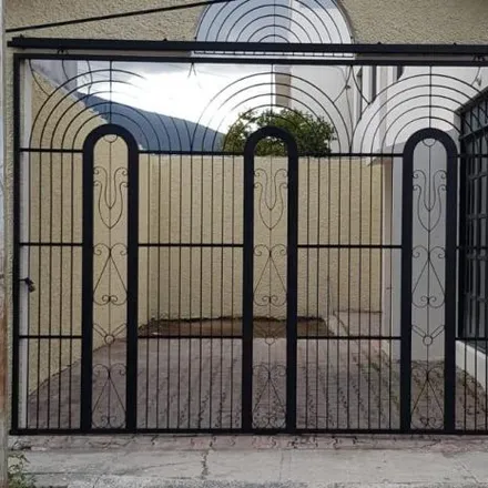 Rent this 3 bed house on Calle Cova de Iria 120 in Nuestra Señora de Fátima, 66050 General Escobedo