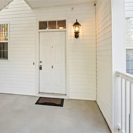 Image 3 - 801 Rivers Edge Drive, Swepsonville, Alamance County, NC 27253, USA - Condo for sale