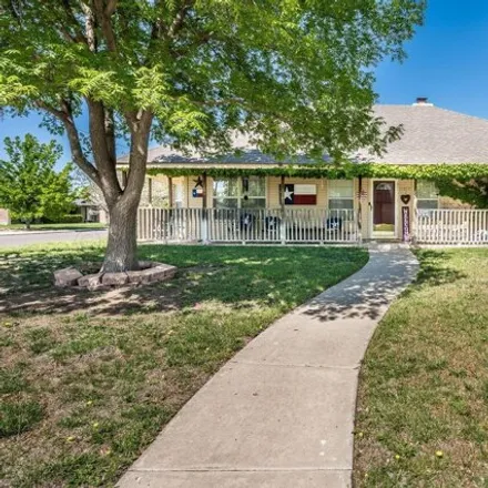 Buy this 3 bed house on South West 59th Avenue in Amarillo, TX 79118
