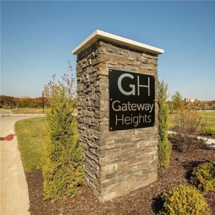 Image 2 - 8958 E Gateway Heights Rd Unit 73-402, Richmond Heights, Missouri, 63144 - House for sale