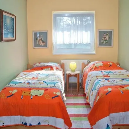Rent this 2 bed house on Balatonberény in Balaton út 1, 8649