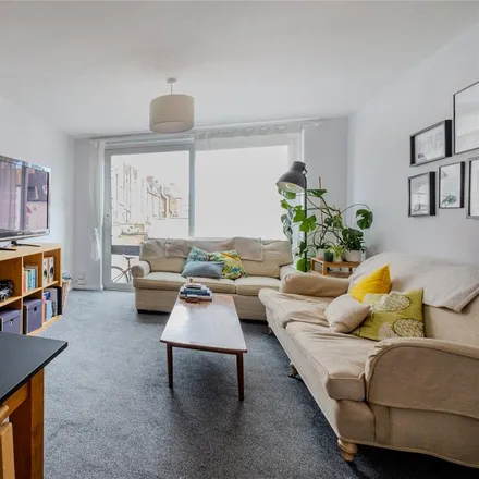 Rent this 2 bed townhouse on Stanthorpe Road in London, SW16 2ED