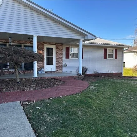 Image 2 - 283 South 4th Street, Byesville, Guernsey County, OH 43723, USA - House for sale