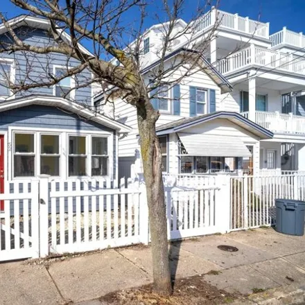 Buy this 4 bed house on Offshore Motel in Dupont Avenue, Seaside Heights