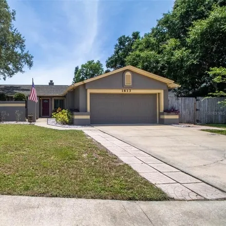 Buy this 3 bed house on 1613 Grange Circle in Longwood, FL 32750