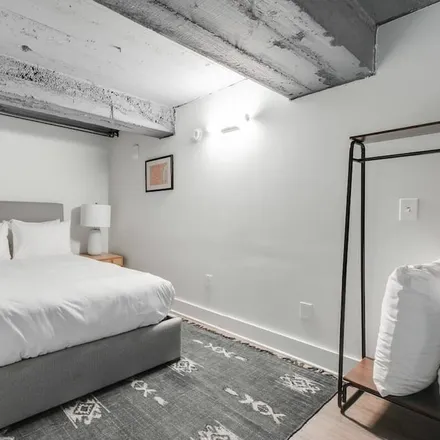 Rent this 1 bed apartment on Philadelphia