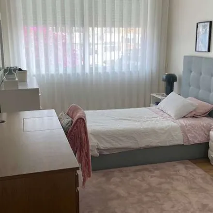Rent this 3 bed apartment on Edifício Velásquez in Rua Manuel Carqueja, 4350-233 Porto