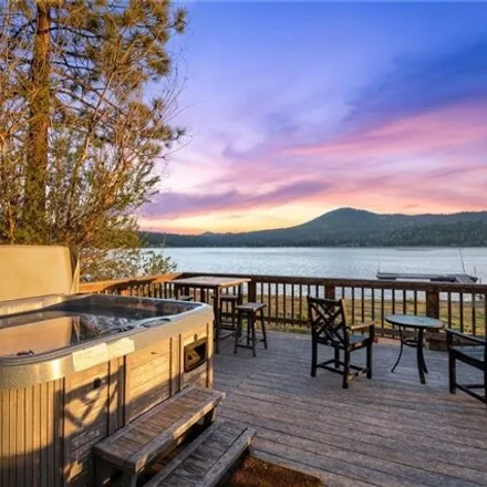 Image 3 - 117 Lagunita Ln, Big Bear Lake, California, 92315 - House for sale