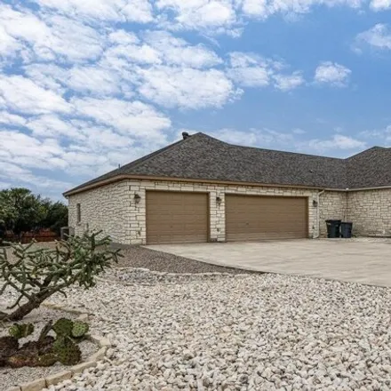 Image 7 - 403 Rolling Ridge Drive, Del Rio, TX 78840, USA - House for rent