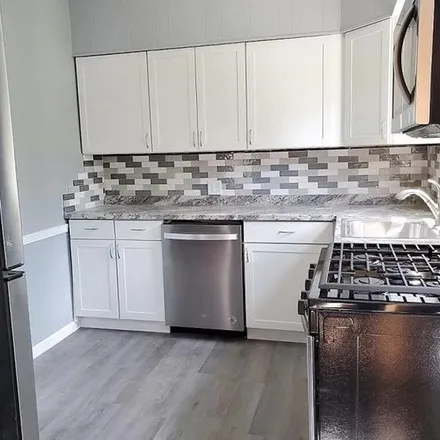 Rent this 2 bed apartment on 118 Wentworth Avenue in Cranston, RI 02905
