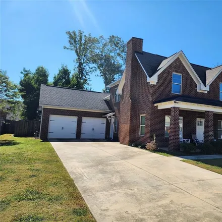 Buy this 4 bed loft on 9118 Ashford Park Court in Montgomery, AL 36117