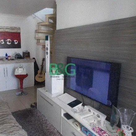 Buy this 3 bed apartment on Condominio Ecoway Carrão in Rua Carlos Silva 395, Vila Carrão