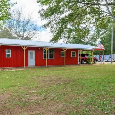 Buy this 3 bed house on 478 Avenue P in Hooks, Bowie County