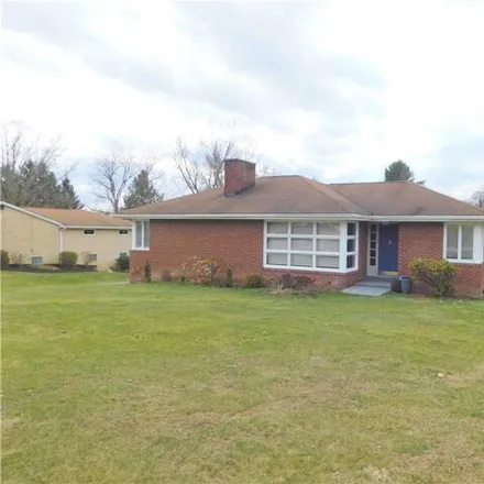 Image 1 - 386 Center Grange Road, Center Township, PA 15061, USA - House for sale