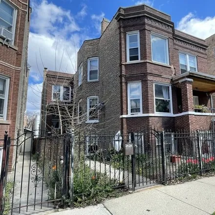 Image 1 - 3414-3416 West Potomac Avenue, Chicago, IL 60651, USA - House for sale