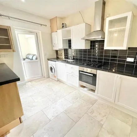 Rent this 5 bed townhouse on Southmead Road in Bristol, BS9 4QL