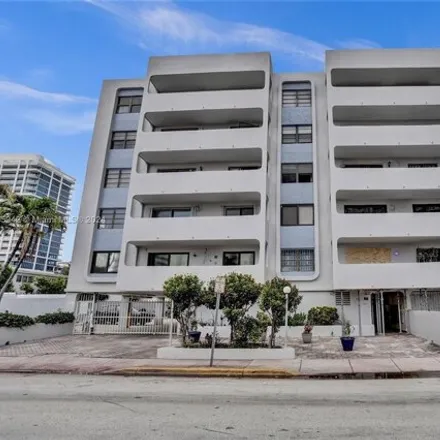 Buy this 2 bed condo on 6725 Harding Avenue in Atlantic Heights, Miami Beach