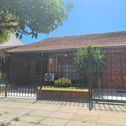 Buy this 2 bed house on Misiones 1003 in Las Casitas, 1642 San Isidro