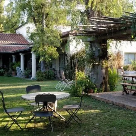 Rent this 4 bed house on Las Glicinas in Villa Morra, Pilar