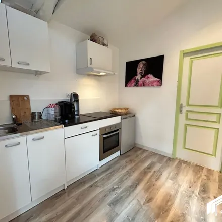 Rent this 3 bed apartment on 30 Avenue de la Save in 31530 Lévignac, France