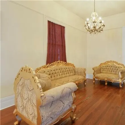 Image 9 - 2023 North Rampart Street, Faubourg Marigny, New Orleans, LA 70117, USA - House for sale