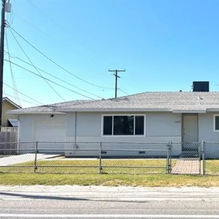 Rent this 2 bed house on 14093 Hanford Armona Road in Armona, Kings County