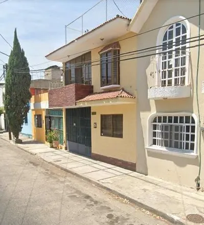 Buy this 3 bed house on Calle Rogelio Bacón in Independencia Poniente, 44279 Guadalajara