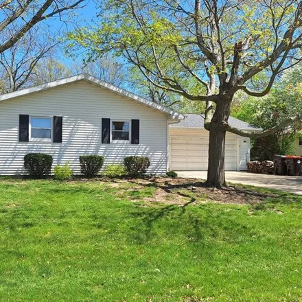 Image 2 - 267 North Jayne Street, Heyworth, McLean County, IL 61745, USA - House for sale