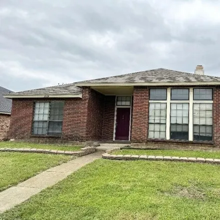 Buy this 3 bed house on 2024 Meadowbrook Drive in Mesquite, TX 75149