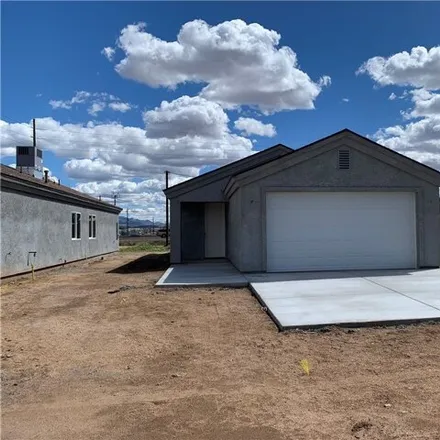 Buy this 3 bed house on 2980 Devlin Avenue in New Kingman-Butler, Mohave County
