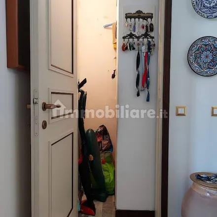 Image 2 - Via Riviera 87, 27100 Pavia PV, Italy - Apartment for rent