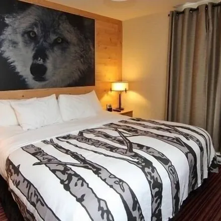 Rent this 1 bed condo on Banff in AB T1L 1H8, Canada
