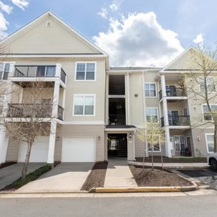 Image 1 - Connor Drive, Centreville, VA 22033, USA - Condo for sale