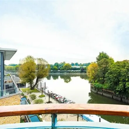 Buy this 2 bed house on Point Wharf in London, TW8 0BX