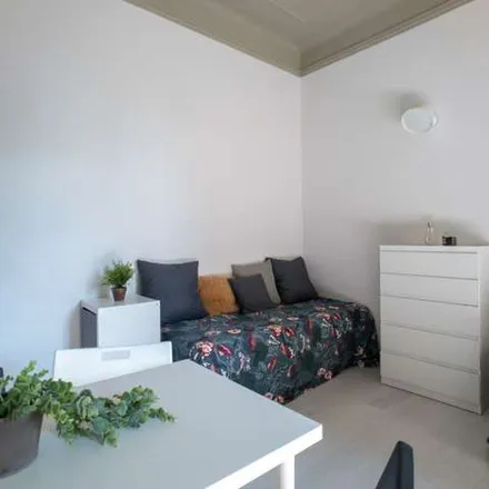 Image 9 - Madia Di Ahmed, Via Savona, 20143 Milan MI, Italy - Apartment for rent