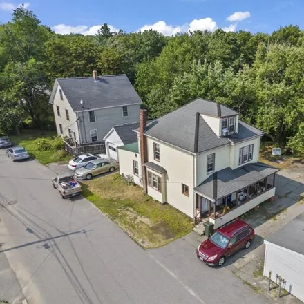 Buy this studio house on 449 Main St in South Portland, Maine