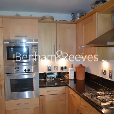 Image 3 - Beckford Close, London, W14 8TX, United Kingdom - Apartment for rent