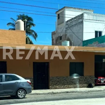 Rent this 6 bed house on Calle 82 in 97320 Progreso, YUC