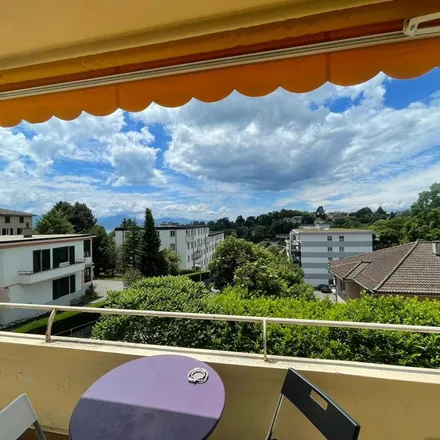 Rent this 4 bed apartment on Chemin de Champ-Soleil 12 in 1012 Lausanne, Switzerland