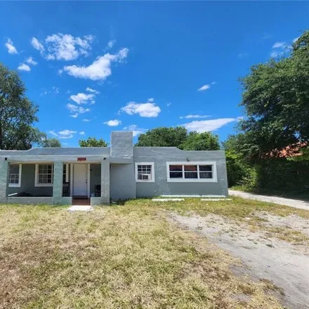 Buy this studio house on 18104 Northwest 19th Avenue in Scott Lake, Miami Gardens