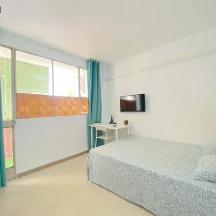 Rent this 4 bed room on Calle Simpecado in 41009 Seville, Spain